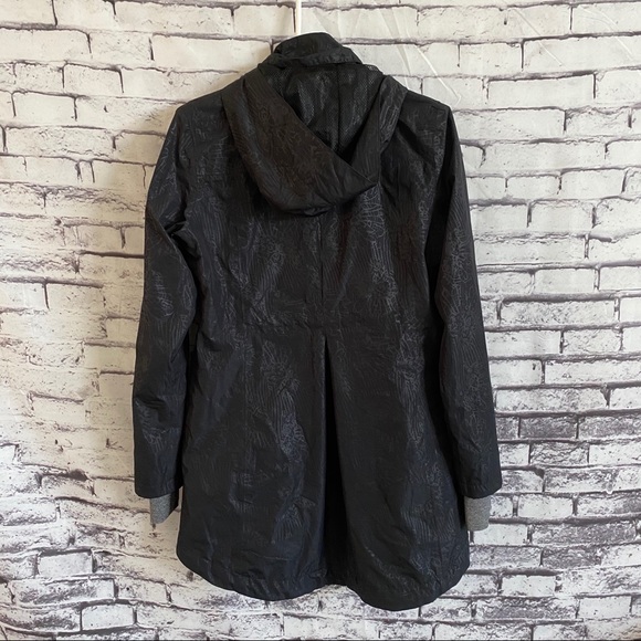 mondetta drizzle jacket